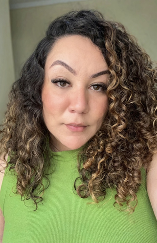 YASMIN SOUZA ANDRADE